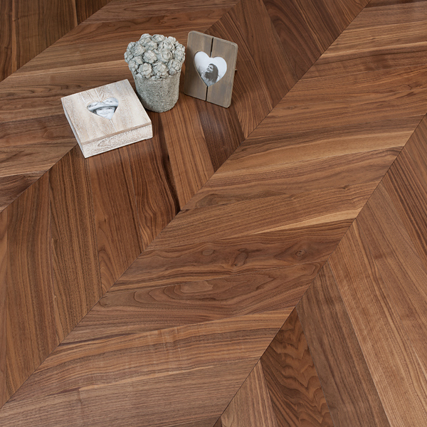 Chevron American Walnut 2layer 500x120x10mm Oiled