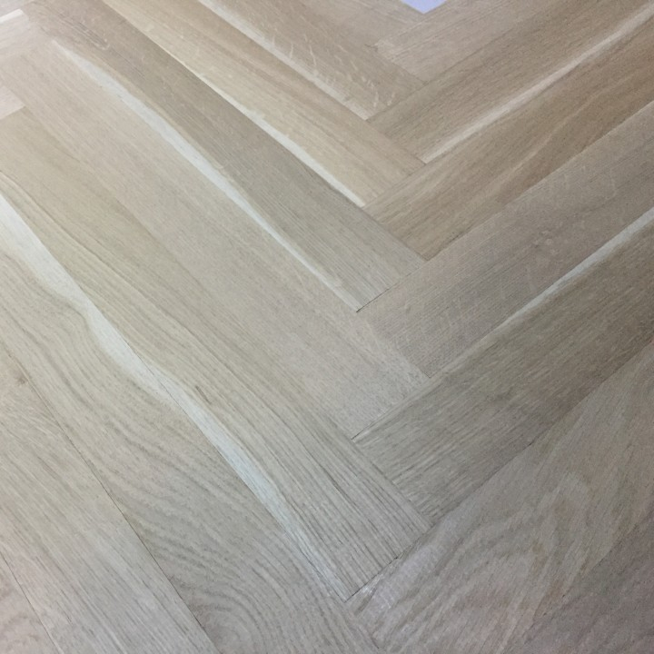 herringbone stejar 500x70x22mm gestreift ri 7307